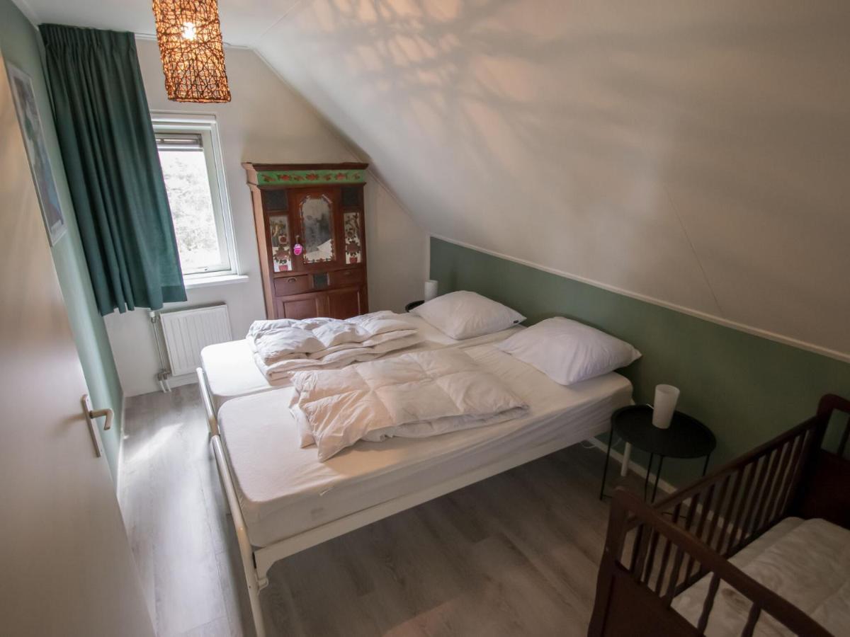 Cosy Holiday Home With Terrace Near Natural Park In Lemele Bagian luar foto