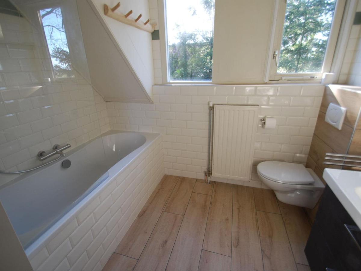 Cosy Holiday Home With Terrace Near Natural Park In Lemele Bagian luar foto